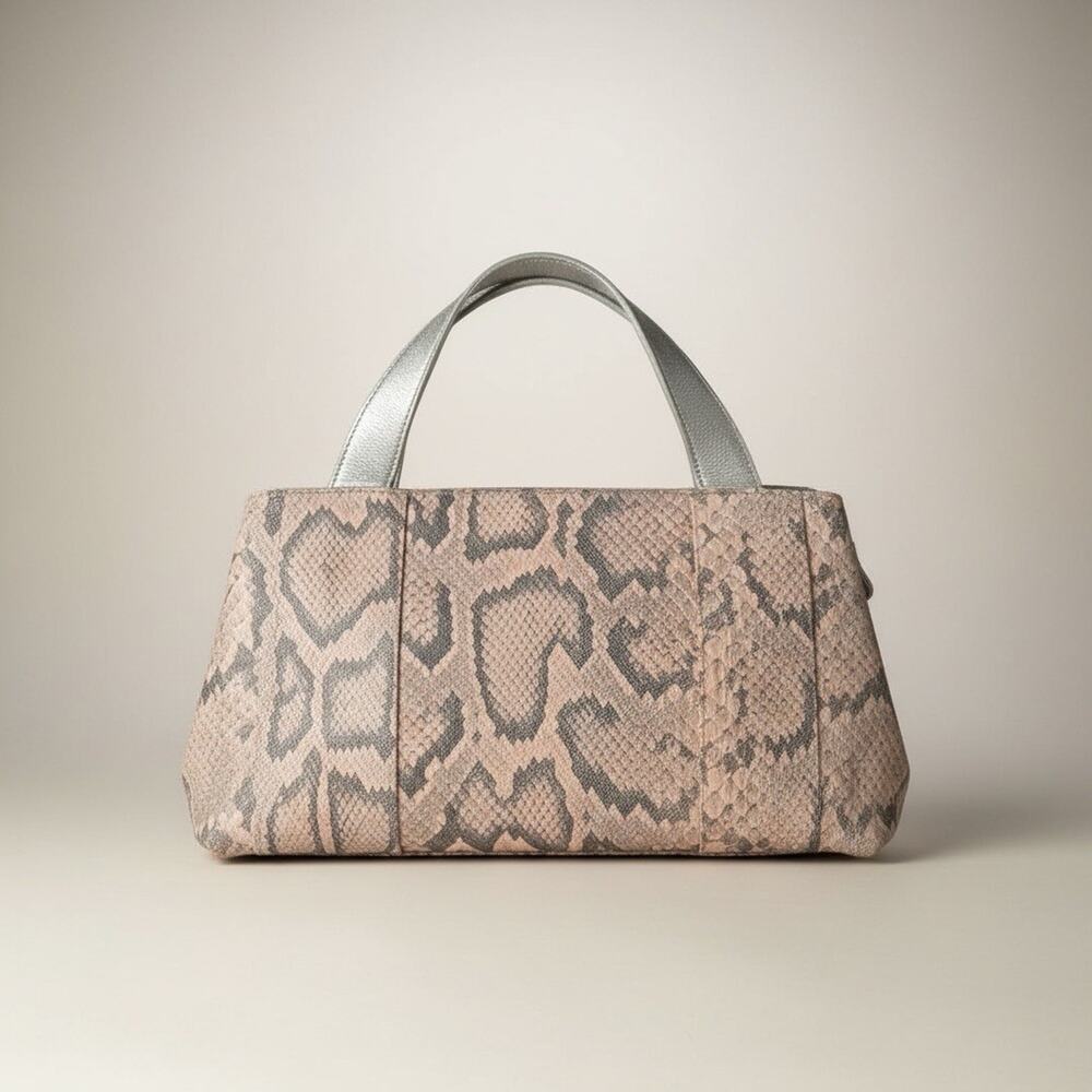 Chanel CC Logo Tote Metallic Pink Python Exotic Silver Leather Shoulder Bag Rare - Picture 5 of 6
